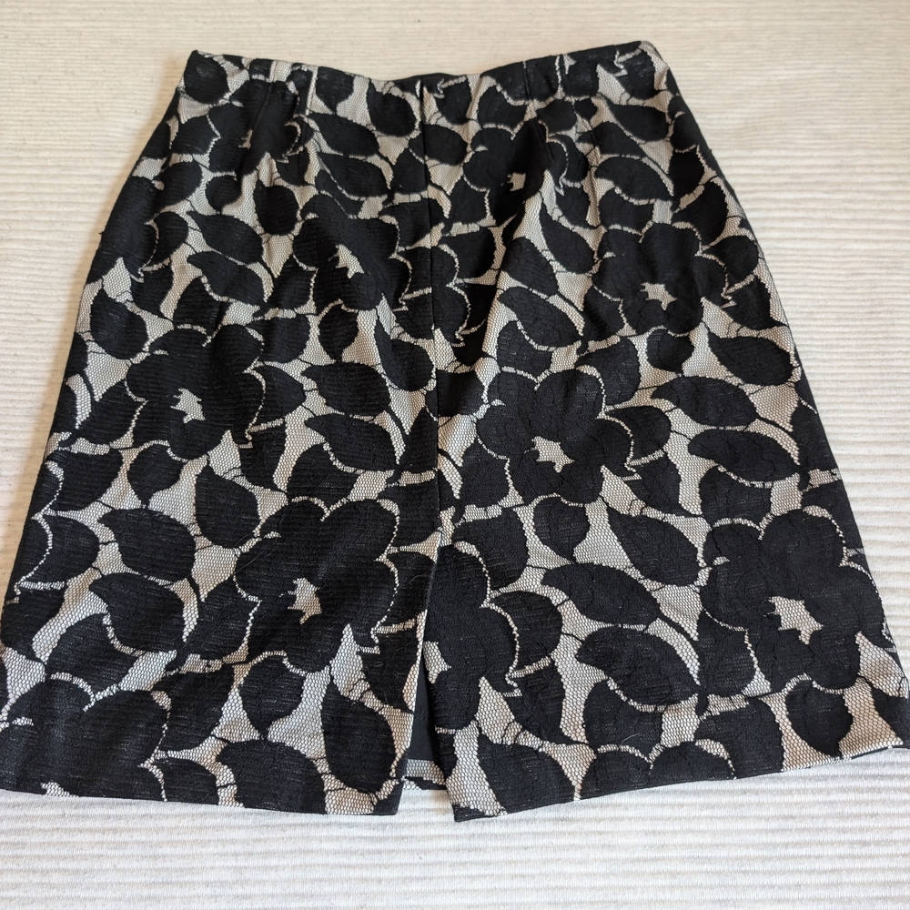 Ann Taylor Black Skirt with Elastic Waistband